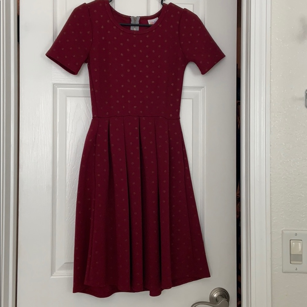 Xs burgundy Amelia with glitter dots